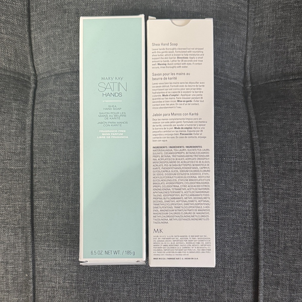 Mary Kay Satin Hands Shea Hand Soap - Aqua and White